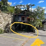 Charmantes Rustico An Guter Lage Apartamento *