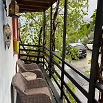 Charmantes Rustico An Guter Lage Apartamento