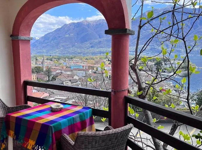 Appartement Charmantes Rustico An Guter Lage