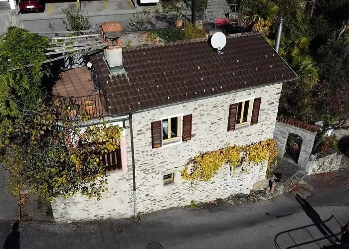 Charmantes Rustico An Guter Lage Appartement *